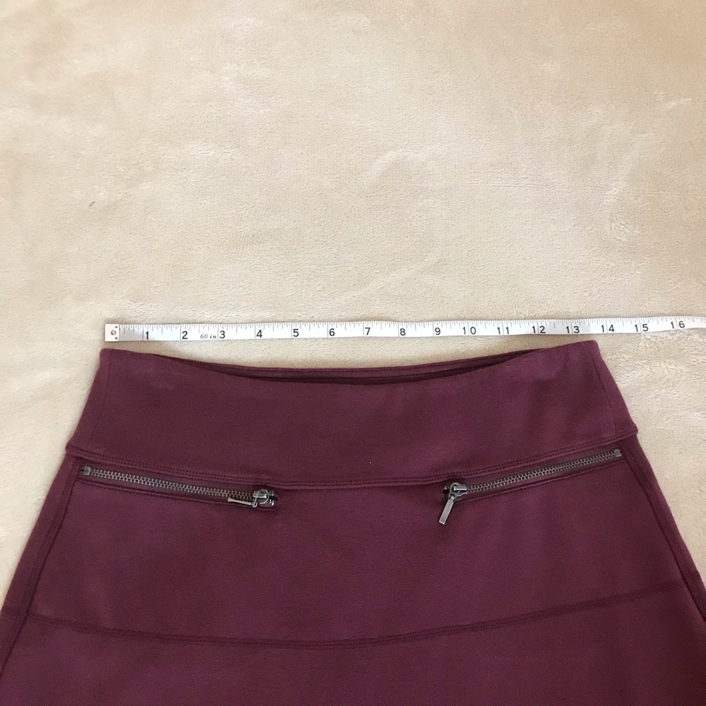 Athleta Mini Skirt - Size XS - Picture 7 of 11